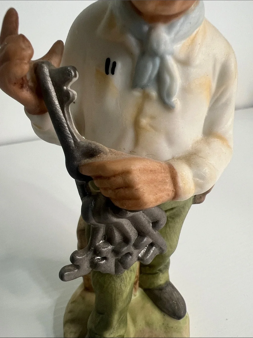 Vintage Ceramic Male Figurine Holding Keys (Unbranded)